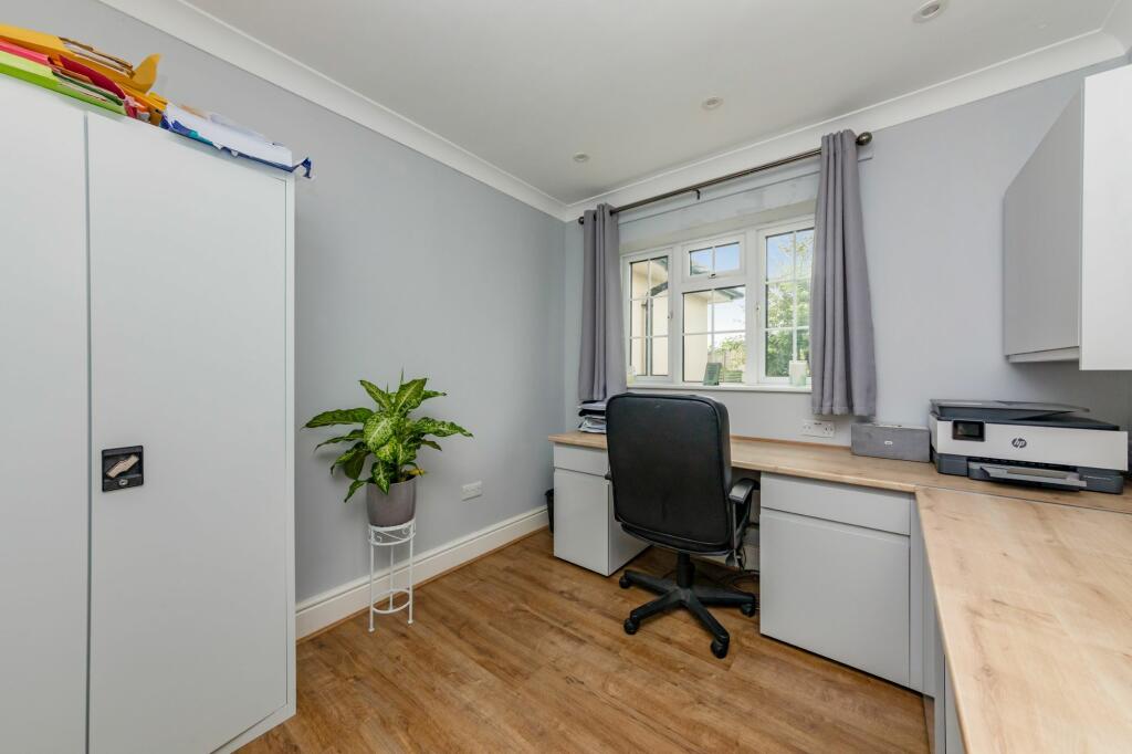 Additional image 21 of Outlook Avenue, Peacehaven, BN10