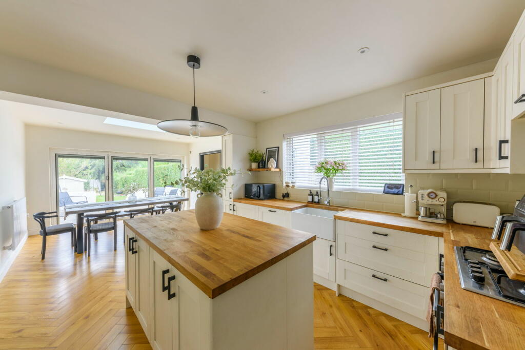 Additional image 31 of Birmingham Road, Marlbrook, Bromsgrove, B61 0HZ