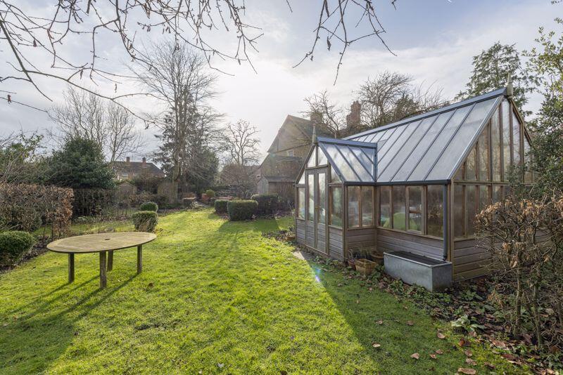 Additional image 26 of Elegant family home in central Frome