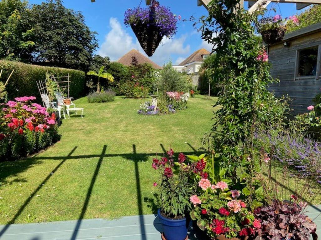 Additional image 33 of Broomfield Avenue, Telscombe Cliffs, BN10 7AJ