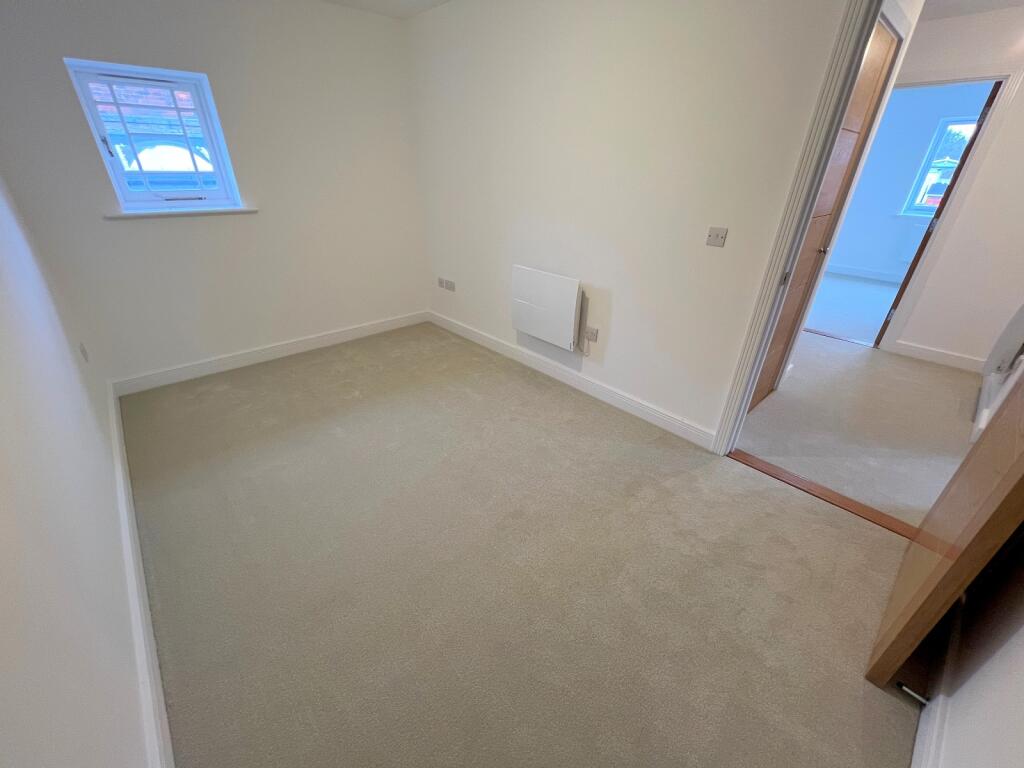 Additional image 6 of Milton Green, Christchurch Road, New Milton, Hampshire. BH25 6QG