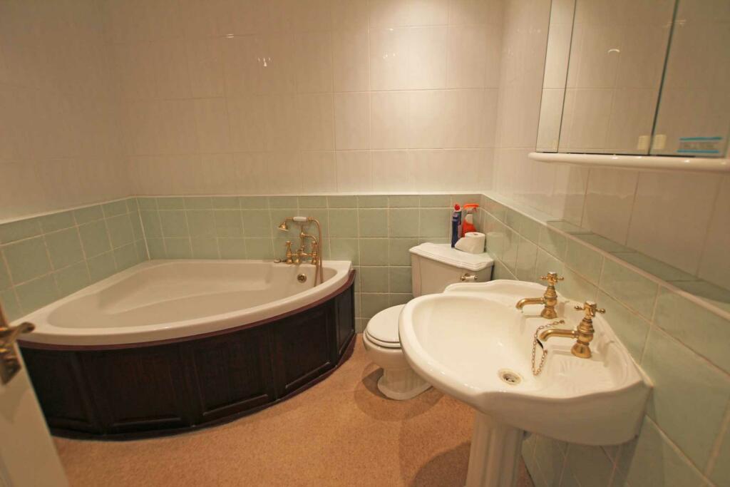 Additional image 8 of Hardwick Road, Eastbourne, BN21 4NY