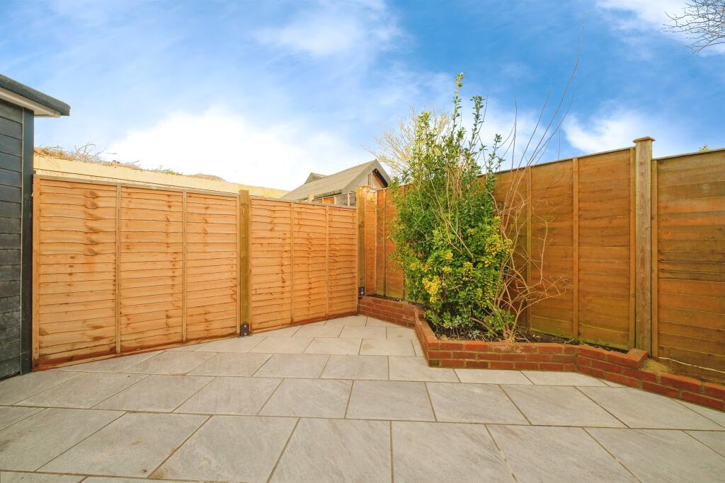 Additional image 15 of Whiteshot Way, Saffron Walden