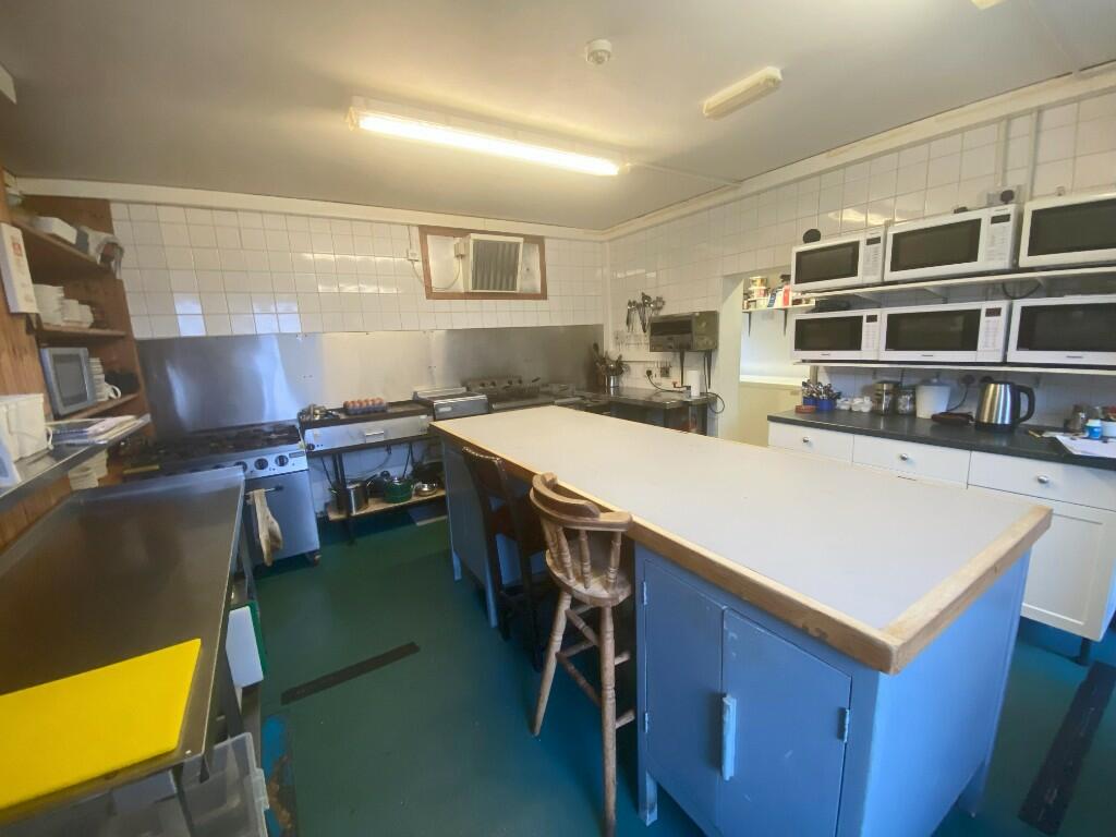 Additional image 10 of CA8