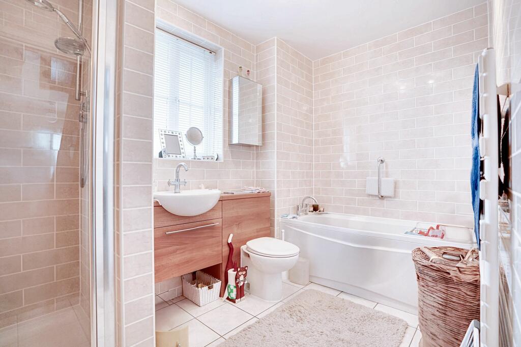 Additional image 12 of Meadow Lane, Newmarket, CB8