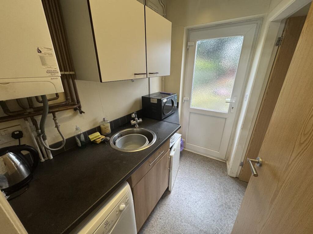 Additional image 5 of 966 Old Lode Lane, Solihull, West Midlands, B92 8LN