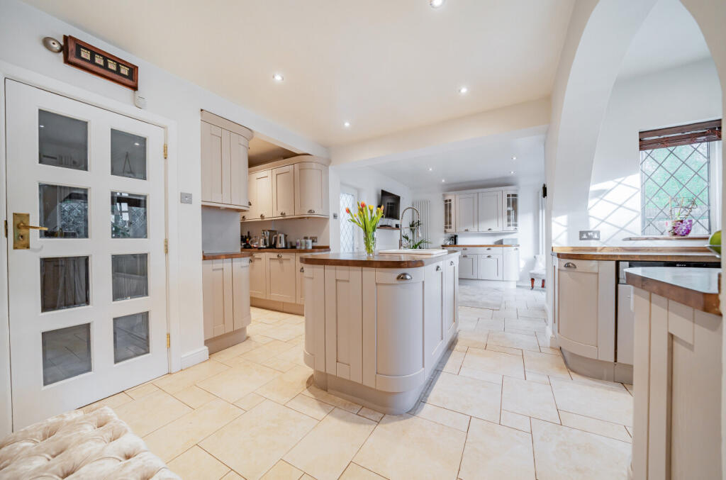Additional image 9 of The Chenies, Petts Wood, Orpington, BR6