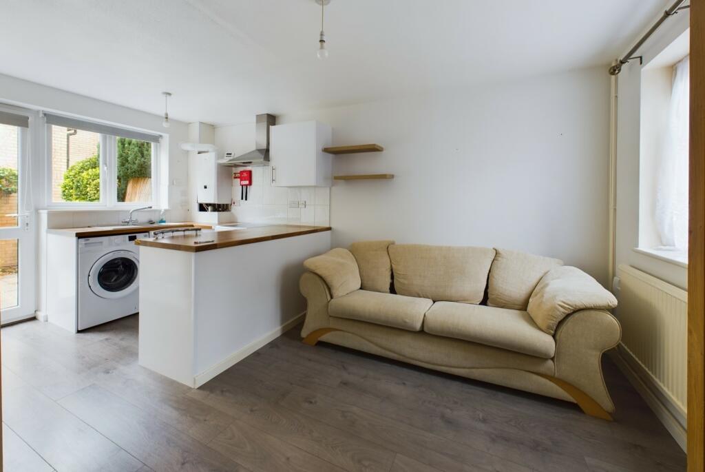 Additional image 3 of Primary Court, Cambridge