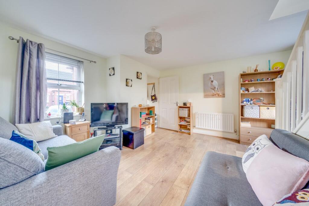 Additional image 13 of Well presented two bedroom home ideally situated in central Weston
