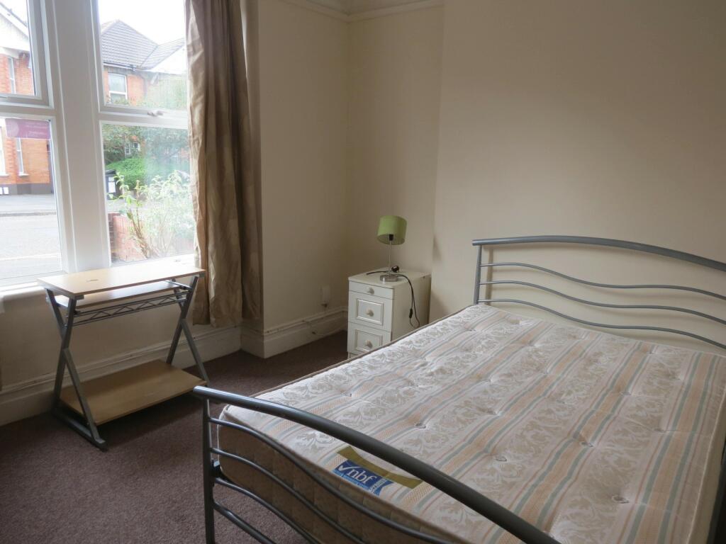 Additional image 4 of 6 bedroom Detached House in Winton