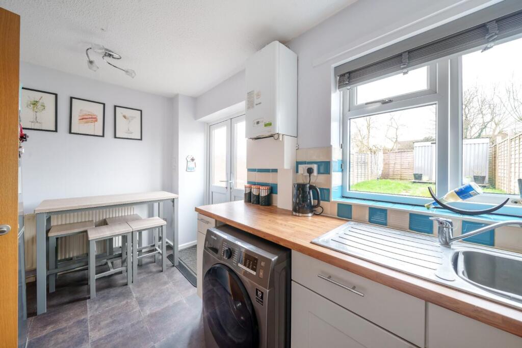 Additional image 6 of Maple Close, Wincanton