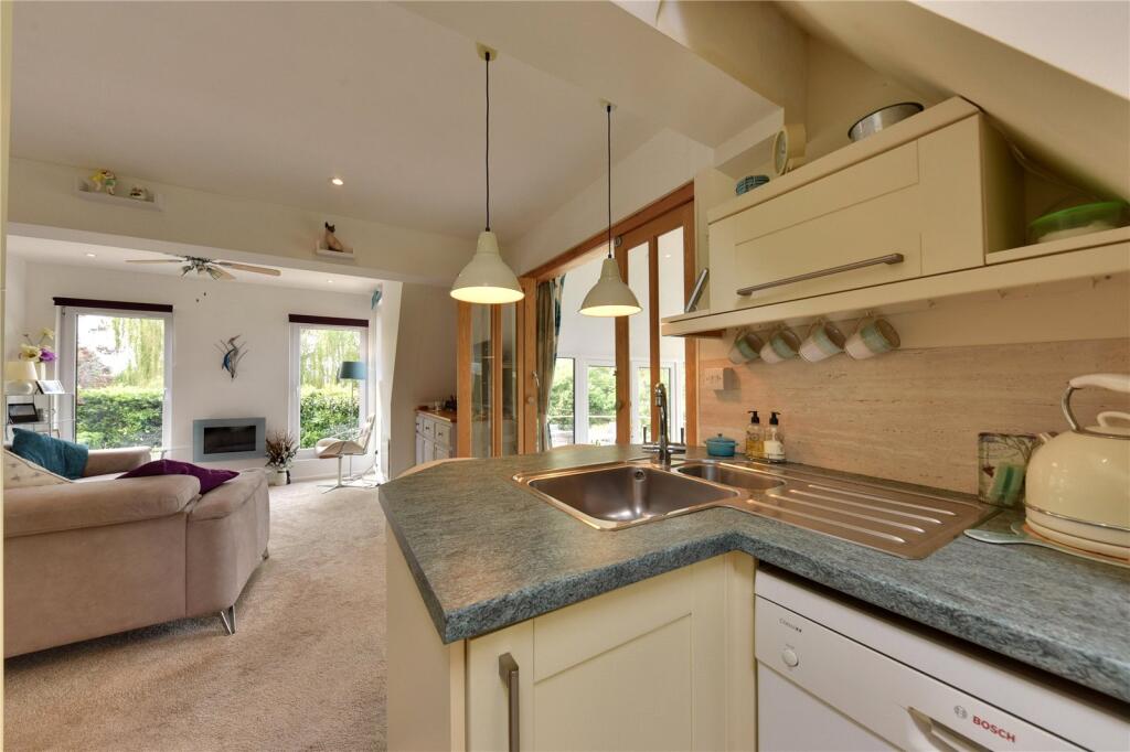 Additional image 13 of Nightingale, Isleham Marina, Ely, Cambridgeshire, CB7