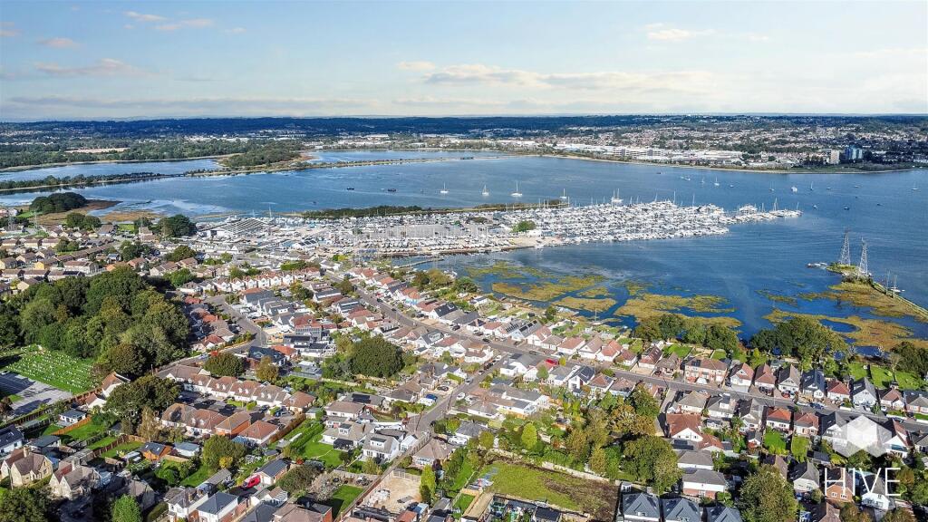 Additional image 29 of Woodlands Crescent, Poole