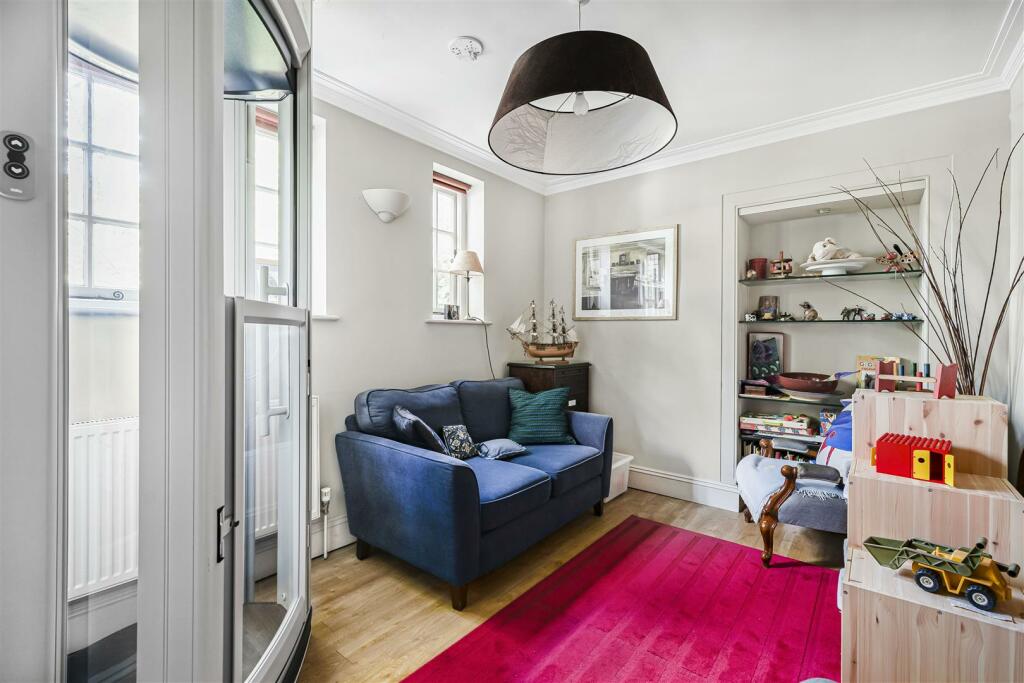 Additional image 10 of Barton Road, Cambridge