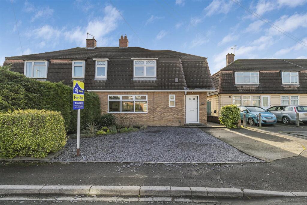 Additional image 36 of Mount Crescent, Winterbourne