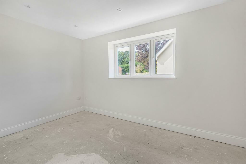 Additional image 21 of The Highlands, Exning