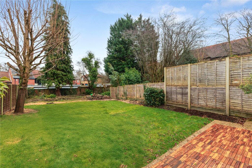 Additional image 15 of St. Johns Road, Harpenden, Hertfordshire, AL5