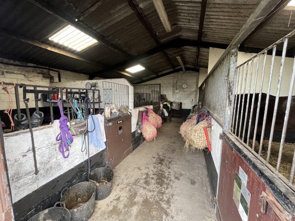Additional image 13 of Equestrian Property for Sale – Five Acre Farm, Dean Lane, Thornton, Bradford, BD13 3RZ