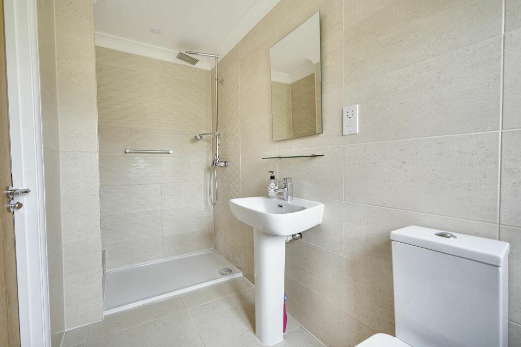 Additional image 18 of Shepherd Close, Exning, CB8