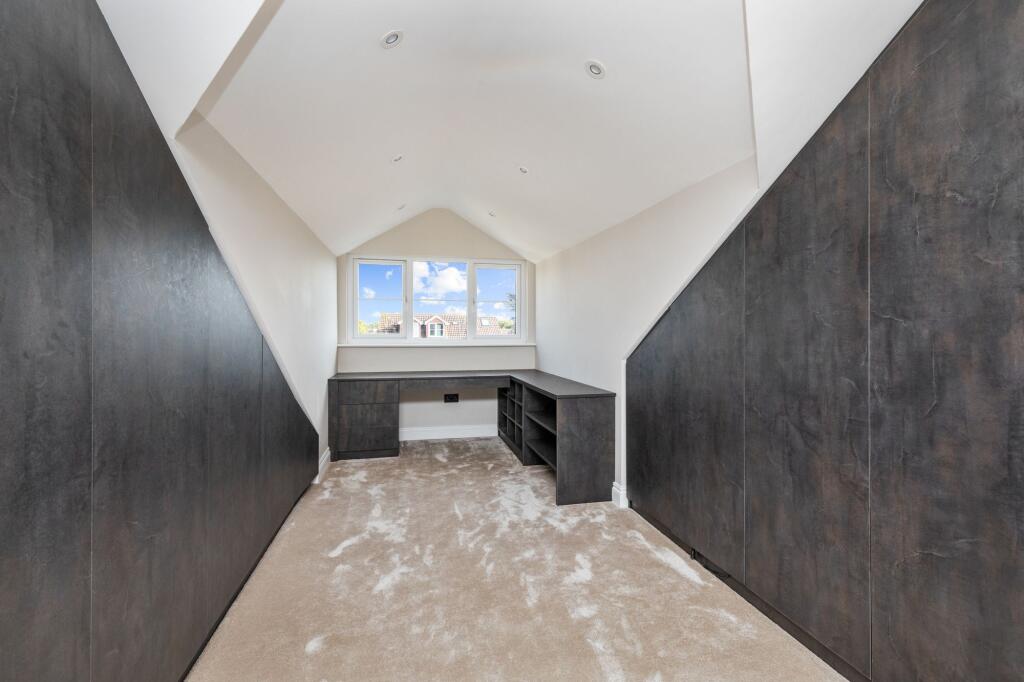 Additional image 20 of Fontwell Close, Fontwell, BN18