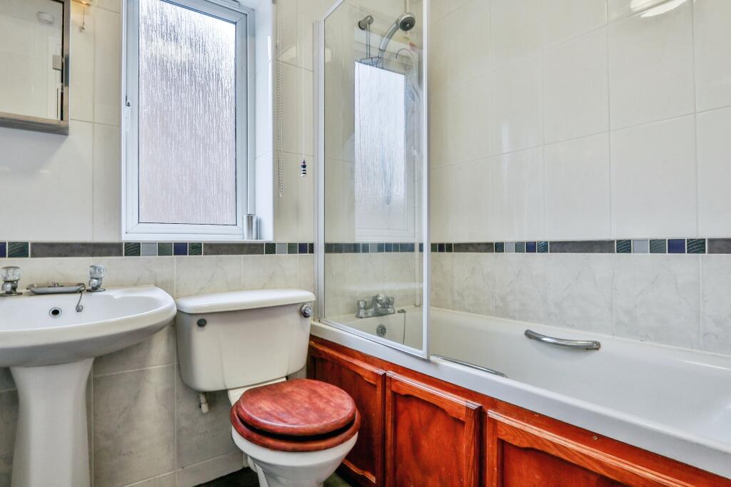 Additional image 9 of Bell Heather Close, Poole, BH16