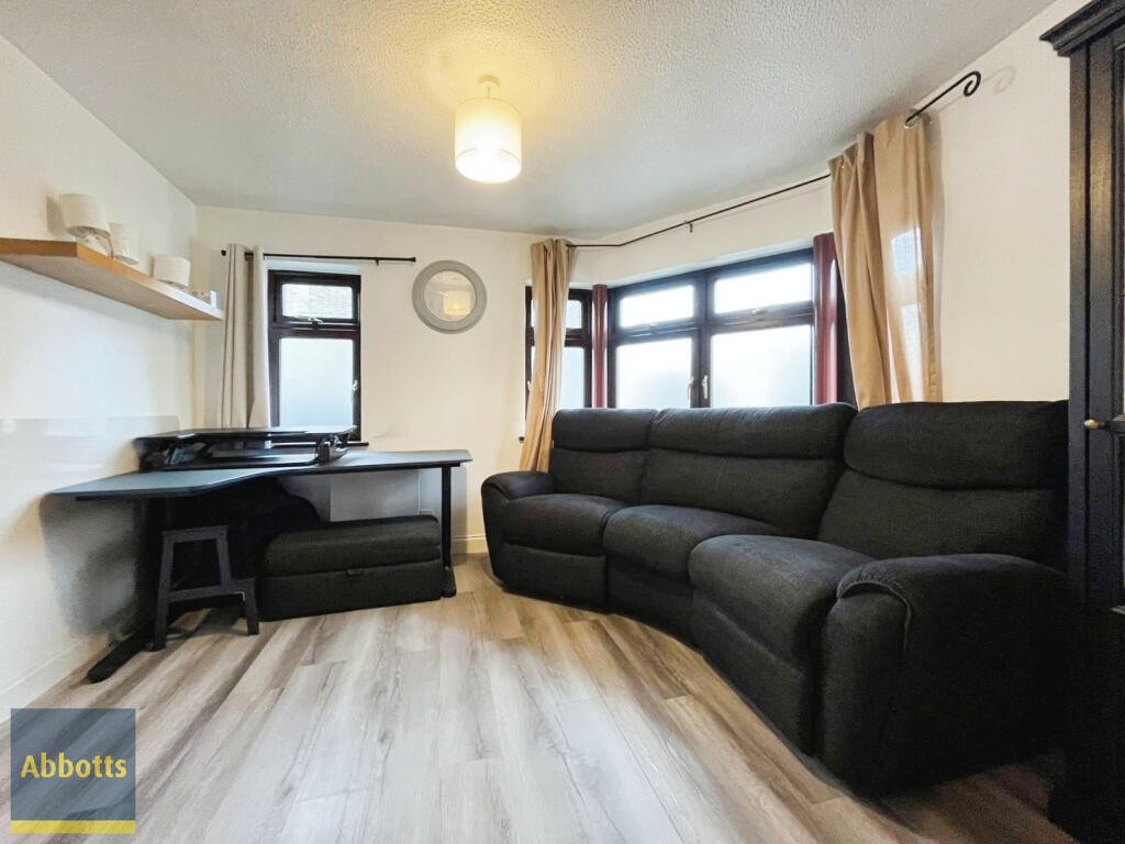 Additional image 2 of Searle Street, Cambridge