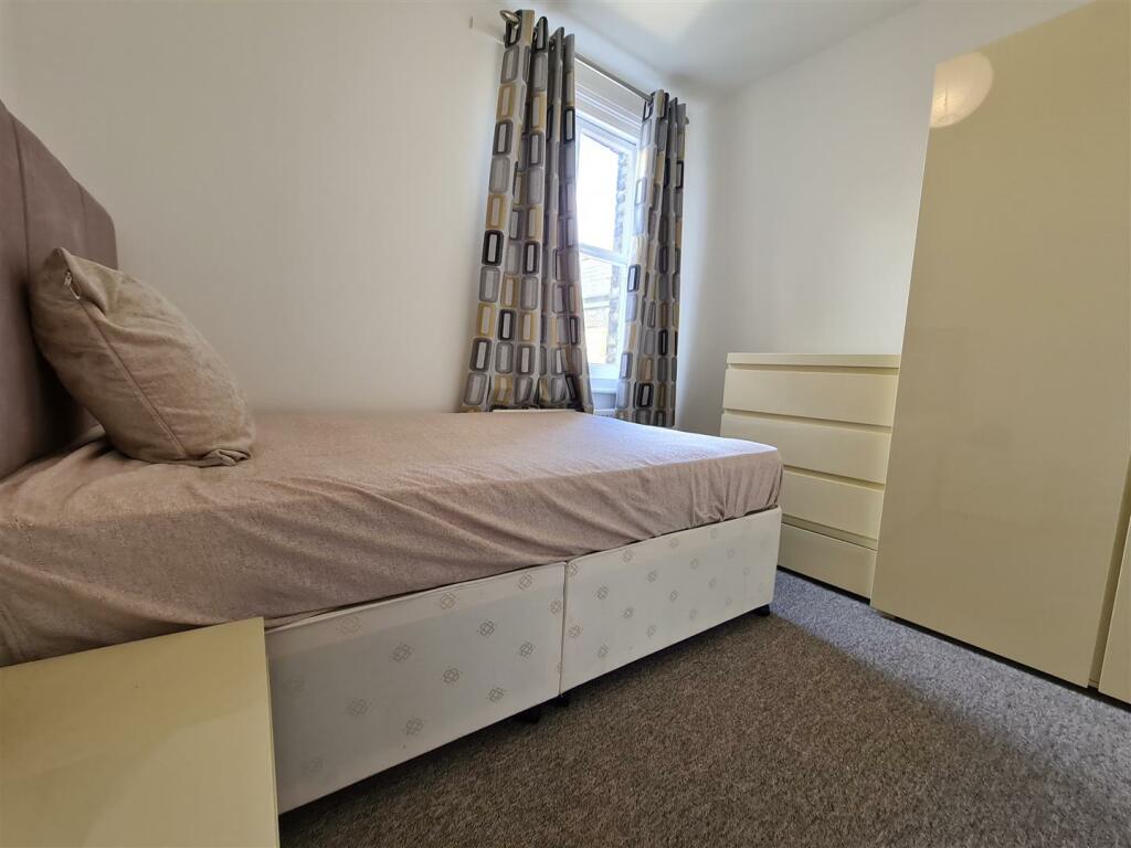 Additional image 8 of Room 5, 57 Cherry Hinton Road, Cambridge