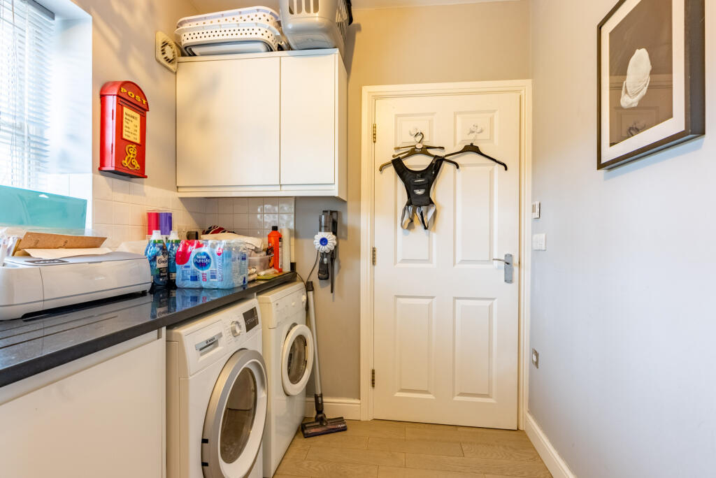 Additional image 7 of Beningfield Drive, London Colney, St. Albans, Hertfordshire, AL2