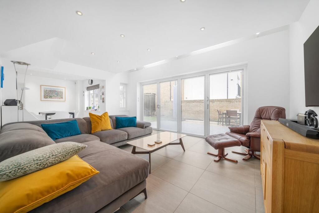 Additional image 4 of Eversleigh Place, Beckenham, BR3