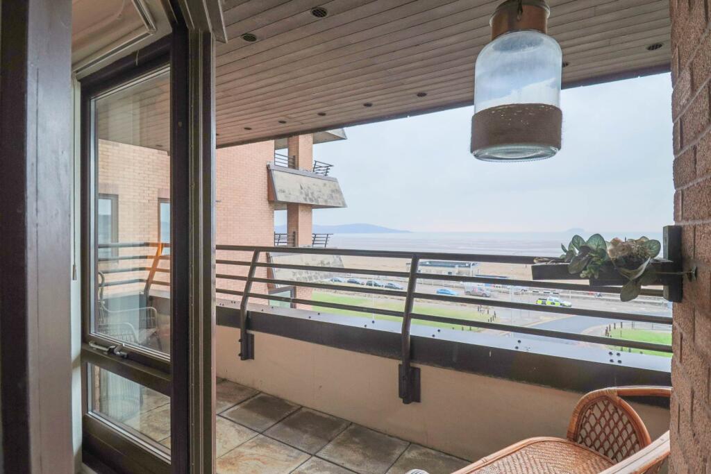 Additional image 10 of Carlton Mansions South - Beach Front Apartment