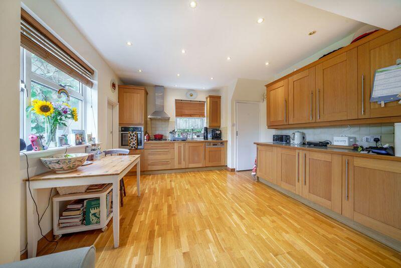 Additional image 5 of Hills Road, Cambridge, CB2