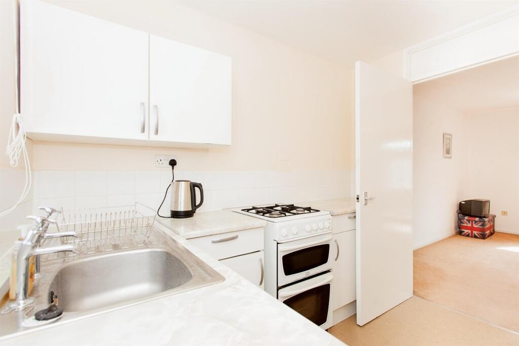 Additional image 8 of Caithness Court, Cambridge