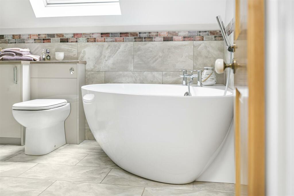 Additional image 21 of Malting End, Kirtling