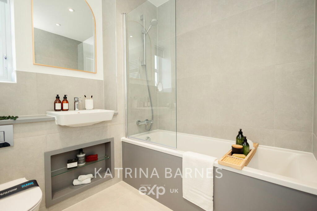 Additional image 16 of Iceni Close, Great Chesterford
