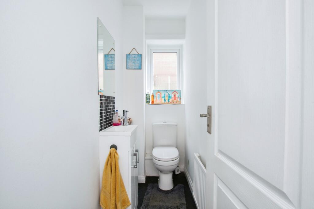 Additional image 7 of Lechlade Gardens, Bournemouth, BH7