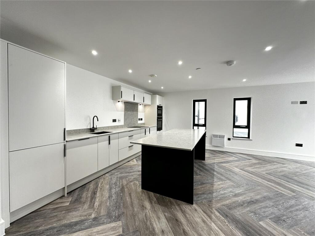 Additional image 8 of Park Place, Cardiff, CF10