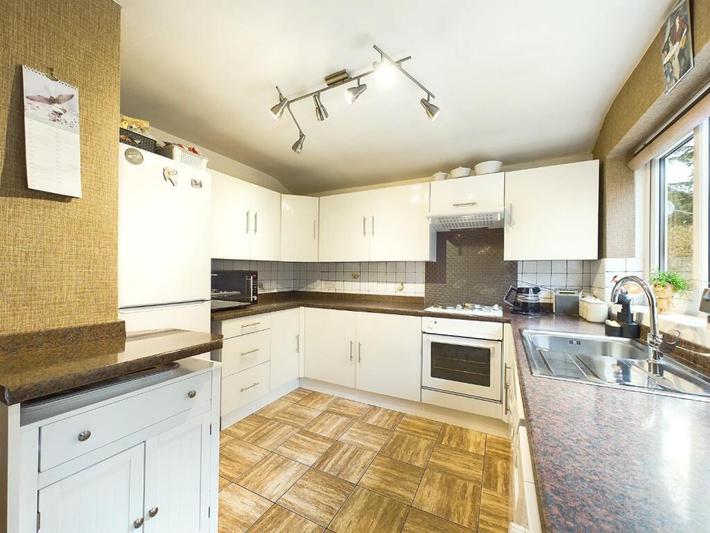 Additional image 6 of Westleigh, Bingley