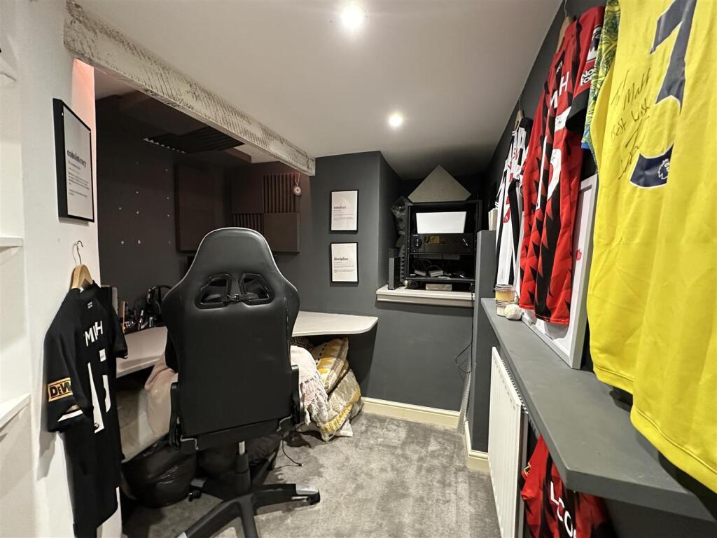 Additional image 13 of Portland Road, Winton, Bournemouth