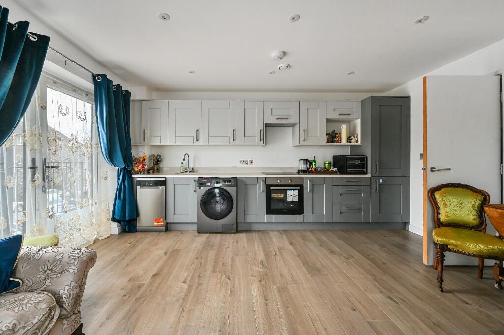 Additional image 3 of Langney Road, Eastbourne, East Sussex, BN22