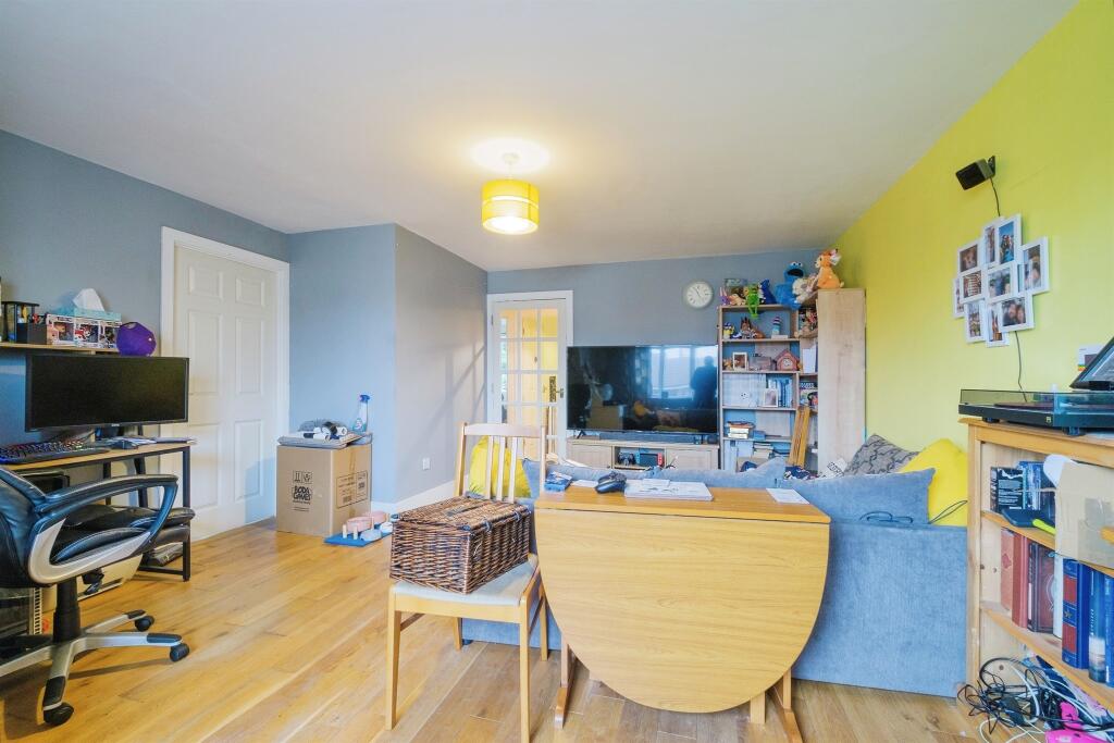 Additional image 8 of Horn Book, SAFFRON WALDEN