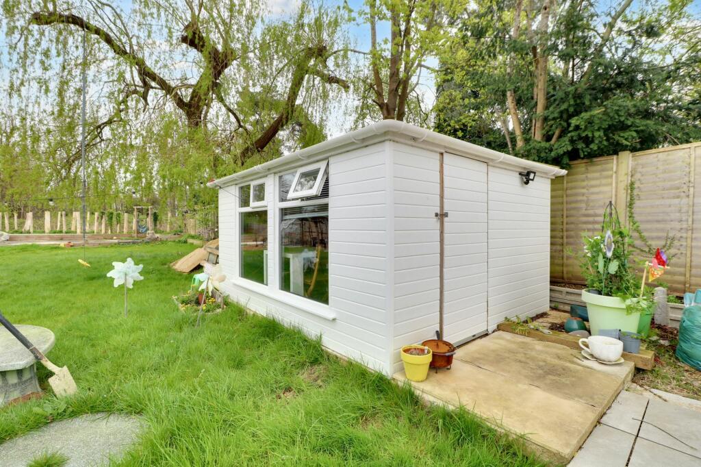 Additional image 16 of Centre Drive, Newmarket, CB8