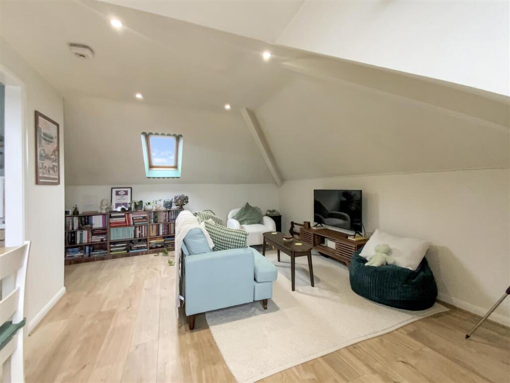 Additional image 14 of Whitfield House, The Park, Kingswood, Bristol