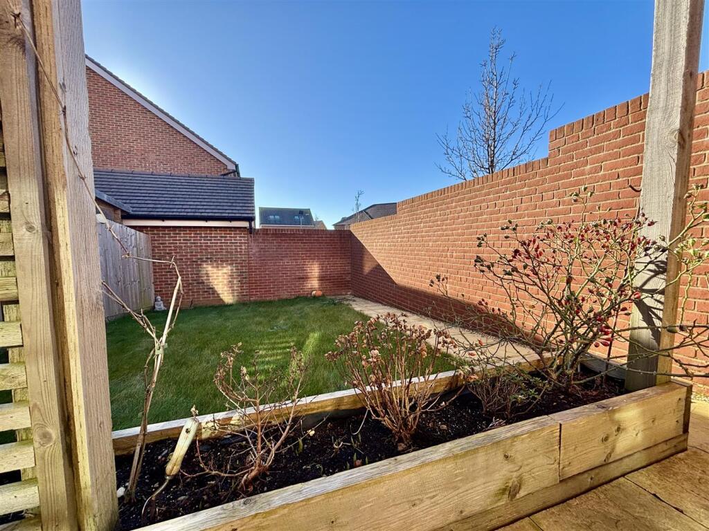 Additional image 15 of Martletts Close, Peacehaven