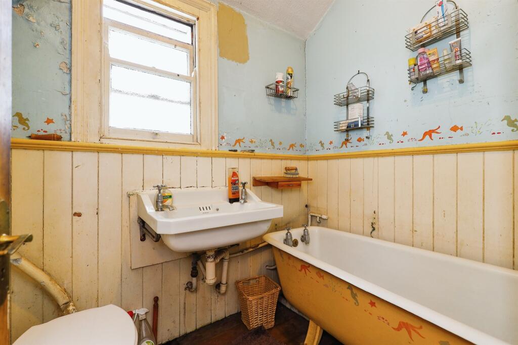 Additional image 31 of Roath Court Road, Roath, Cardiff