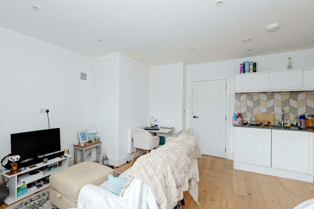 Additional image 9 of Russell Mews, Brighton