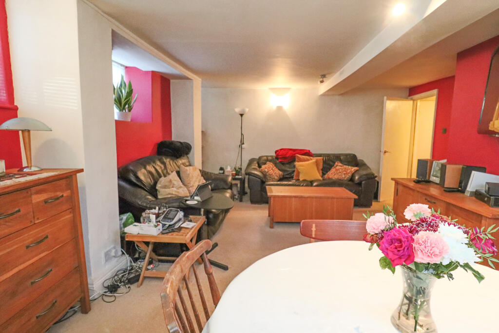 Additional image 8 of High Street, Newmarket