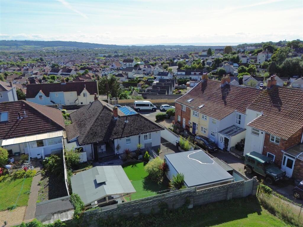 Additional image 26 of Spring Hill, Worle Hillside - DETACHED BUNGALOW WITH ANNEX