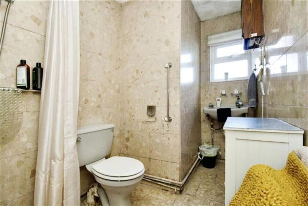 Additional image 11 of Avondale Crescent, Cardiff