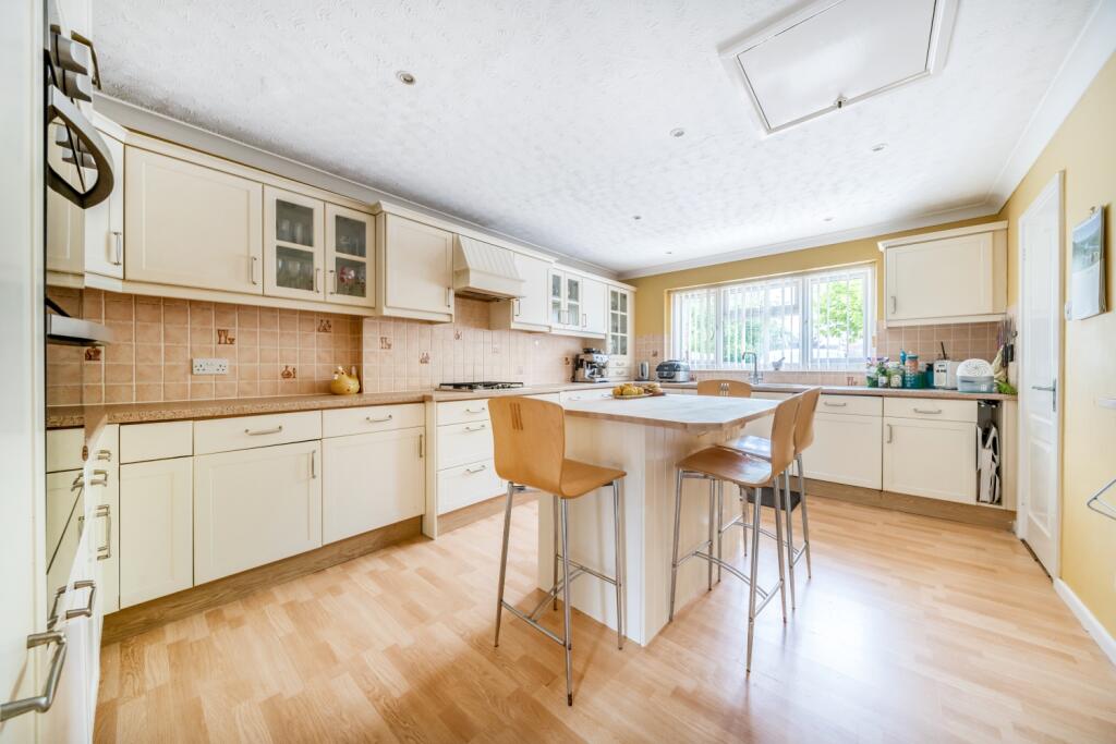 Additional image 16 of Highfields Road, Highfields Caldecote, Cambridge, Cambridgeshire, CB23