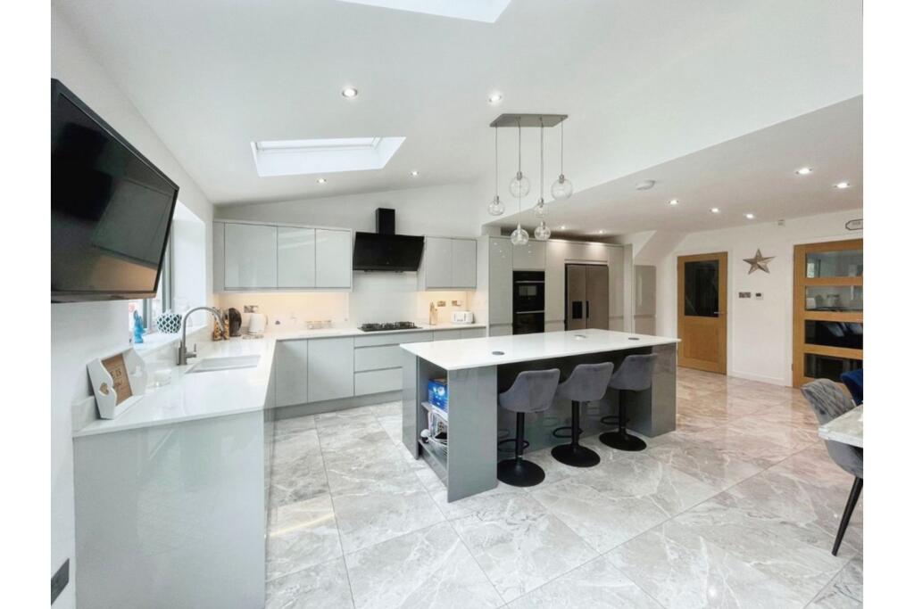 Additional image 2 of Rowallan Road, Four Oaks, Sutton Coldfield, B75